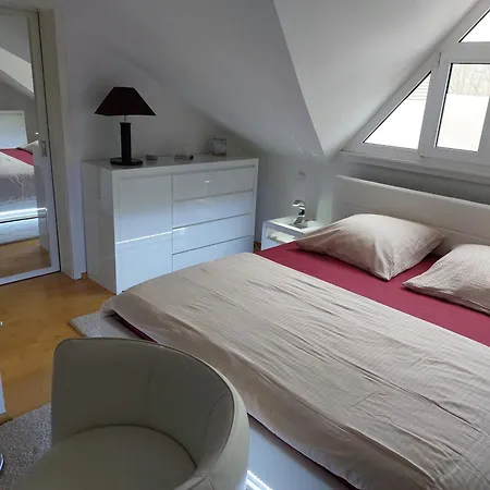 Apartment Dg